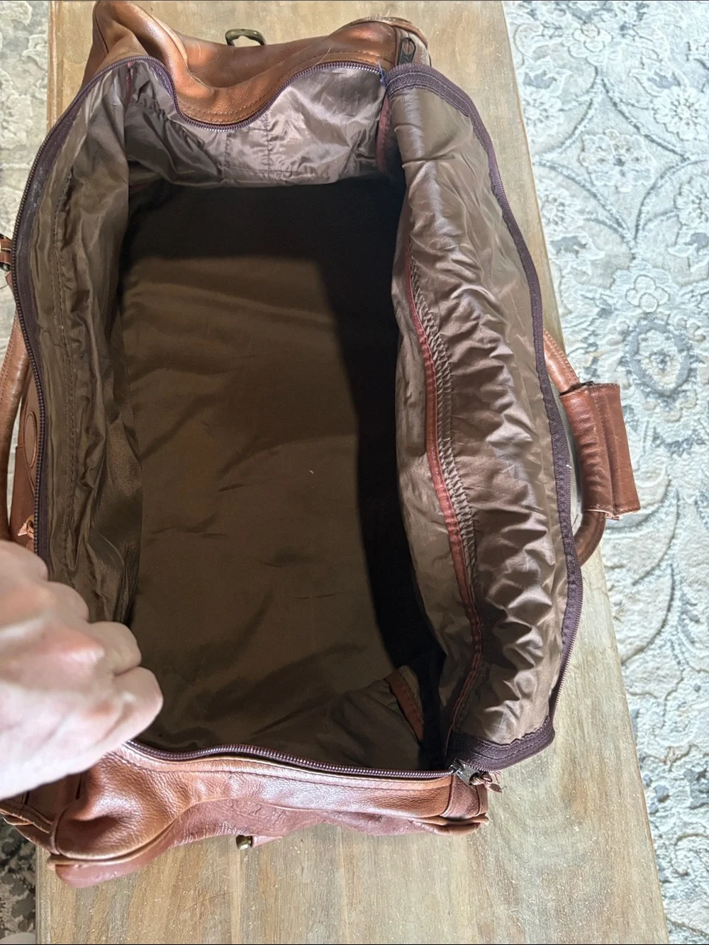 Leather Weekender Bag - Brown